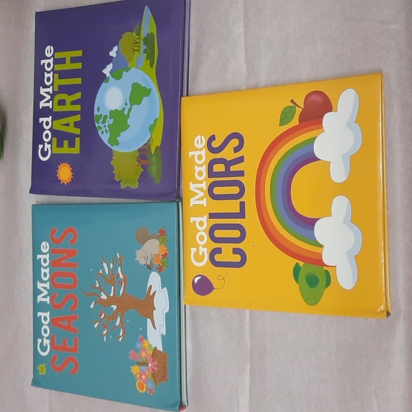God made puffer books - Picture 1 of 6